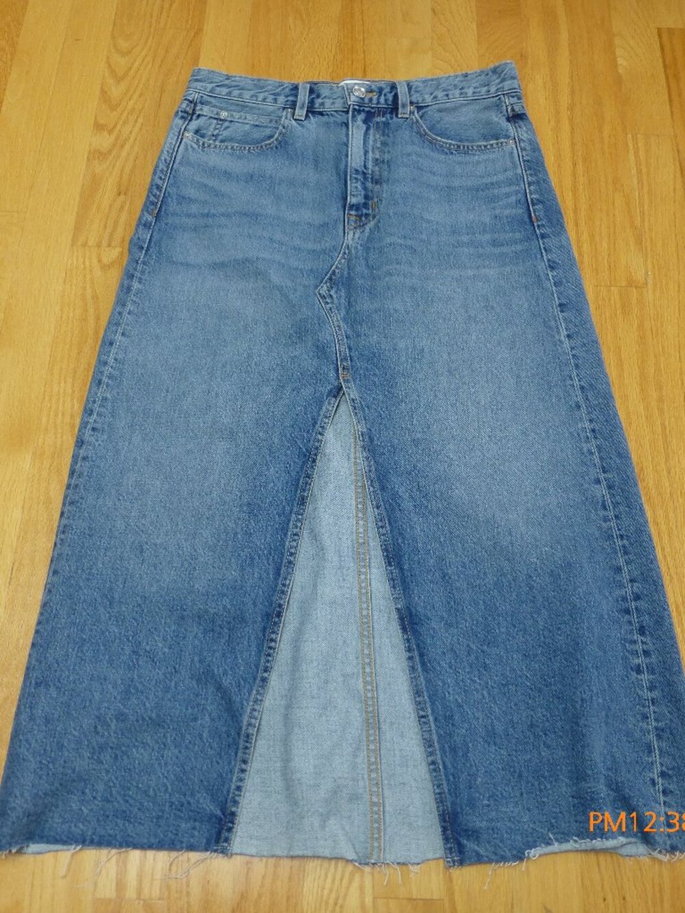 SLVRLAKE Midi Skirt Denim Size 26 (US Size 4) raw hem Made in USA boho hippie